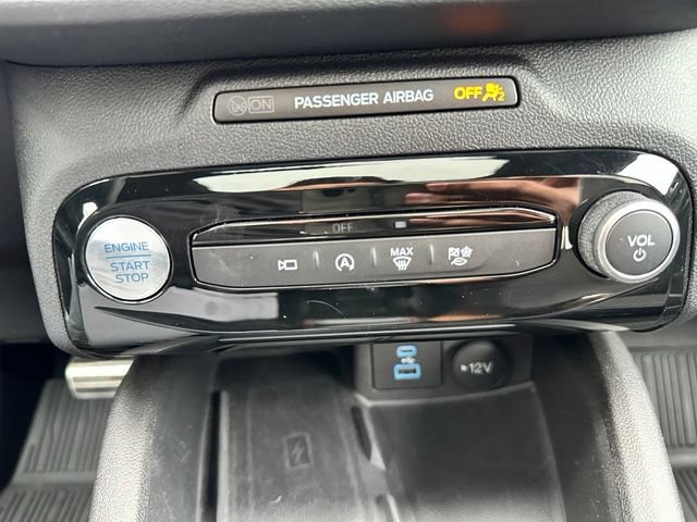 Certified 2023 Ford Escape ST-Line Select w/ Tech Pack #2 AWD/4WD image 80