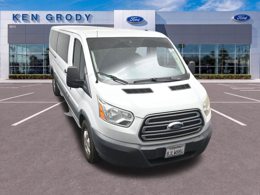 Certified 2017 Ford Transit 350 XLT RWD image 11