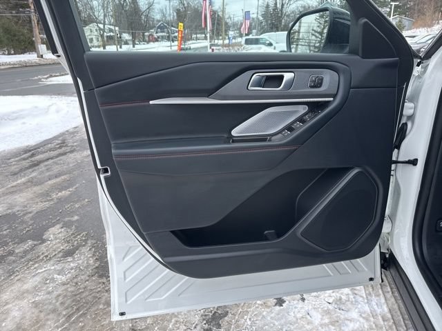 Certified 2025 Ford Explorer ST w/ Sun And Sound Package AWD/4WD image 19
