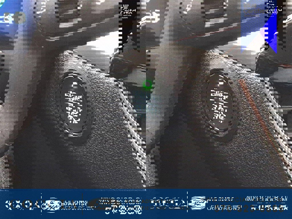 Certified 2022 Ford Escape Titanium image 25