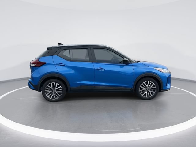 Used 2023 Nissan Kicks SV FWD image 8
