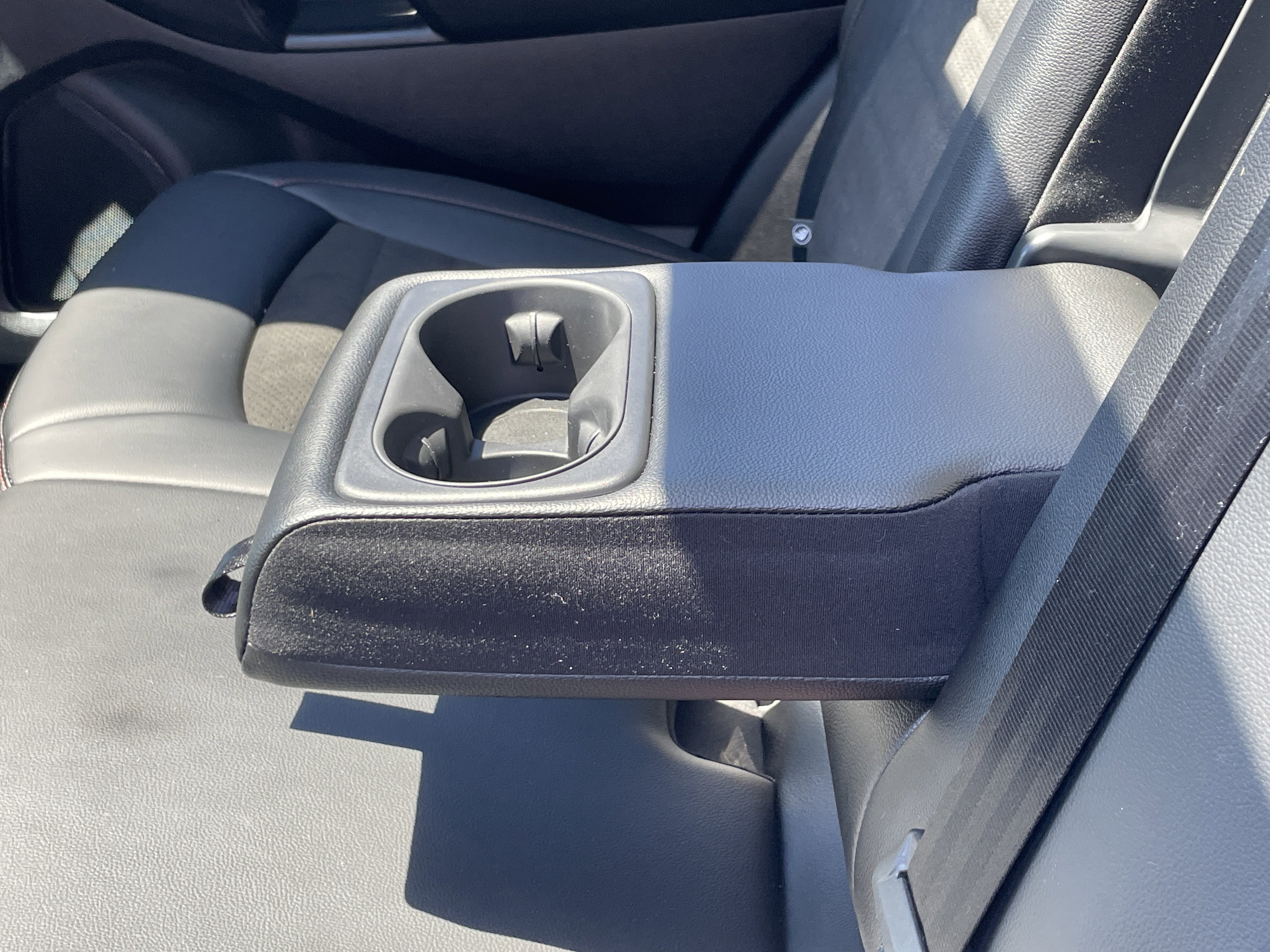 Certified 2024 Ford Edge ST-Line AWD/4WD image 18