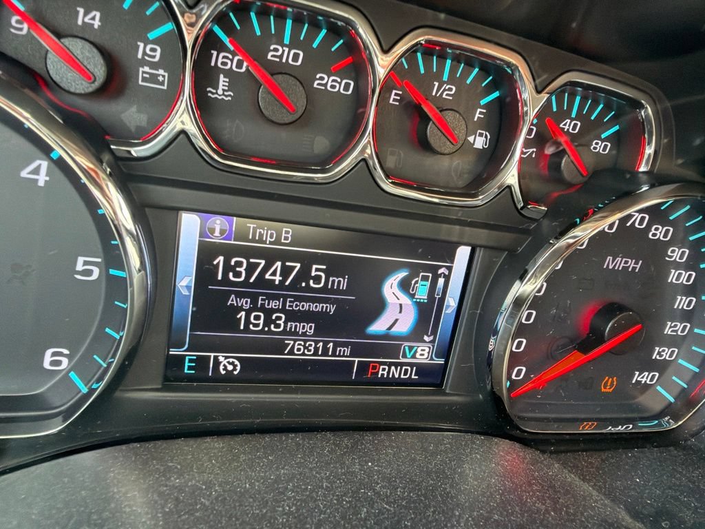Used 2018 Chevrolet Silverado 1500 LT w/ All Star Edition RWD image 16