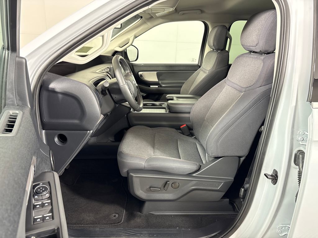Certified 2025 Ford Expedition Max Active image 29