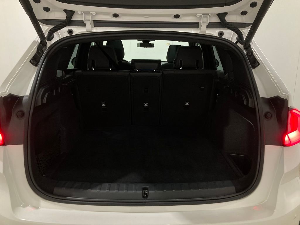 Used 2023 BMW X1 xDrive28i image 5