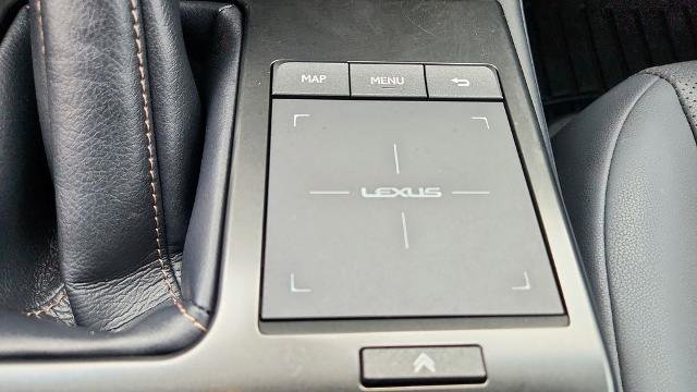 Used 2022 Lexus GX 460 Premium image 17