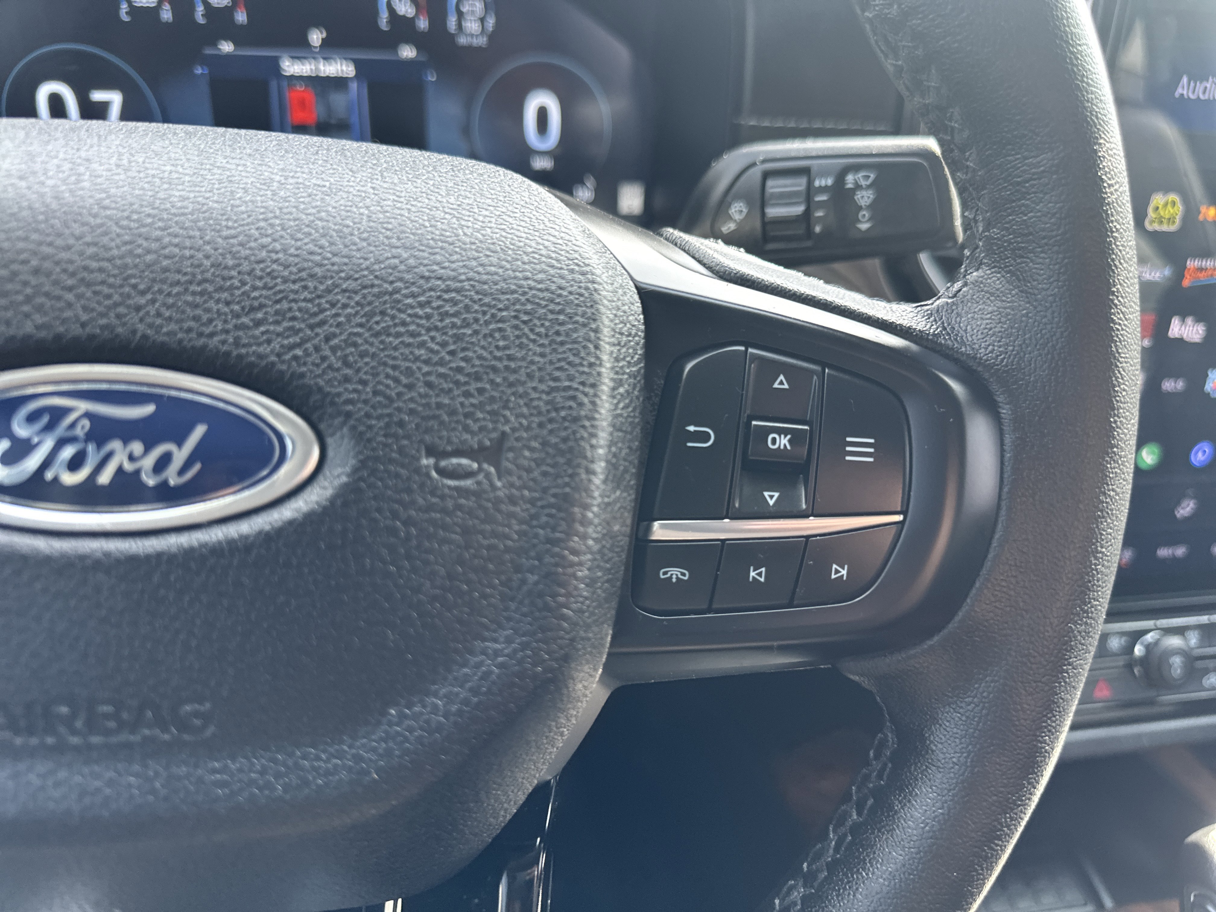 Certified 2025 Ford Ranger Lariat w/ Trailer Tow Package image 20