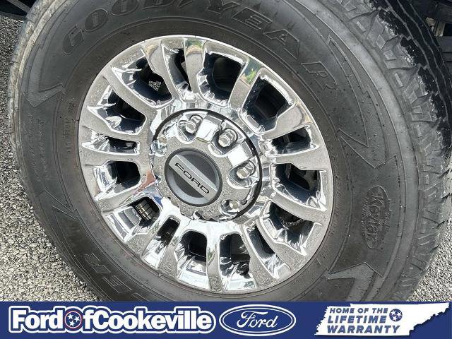 Certified 2022 Ford F250 XLT w/ XLT Premium Package AWD/4WD image 13