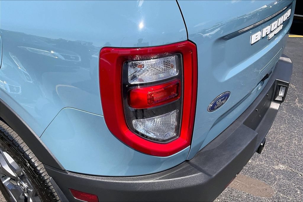 Certified 2023 Ford Bronco Sport Badlands w/ Premium Package AWD/4WD image 29