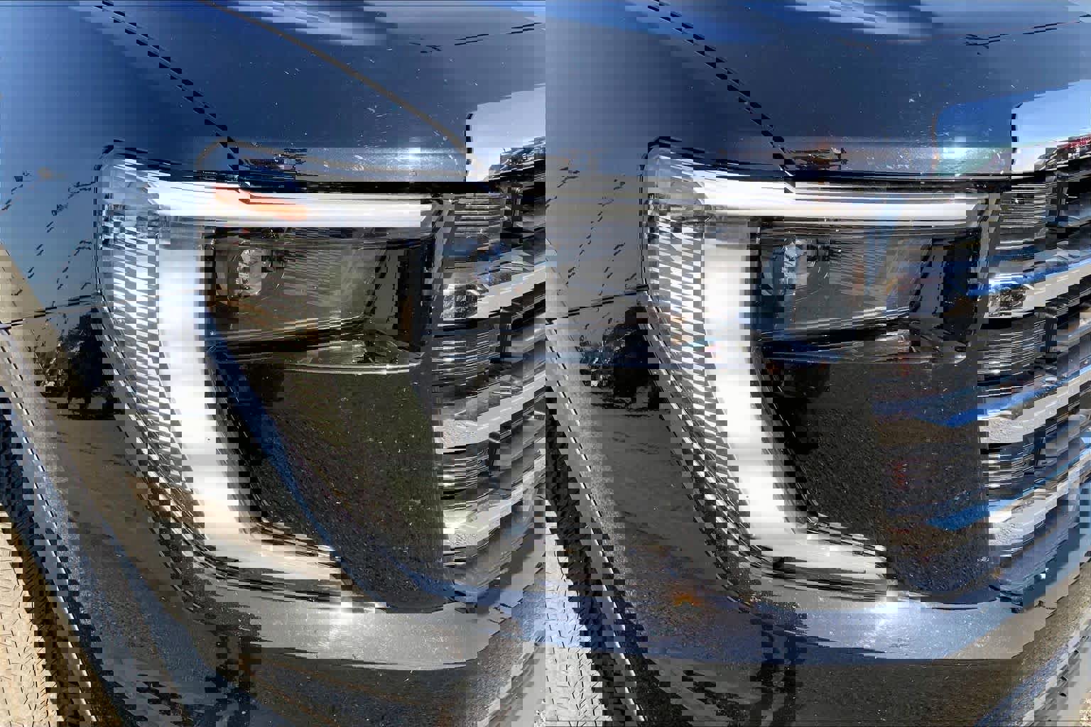 Used 2024 GMC Acadia Elevation image 25