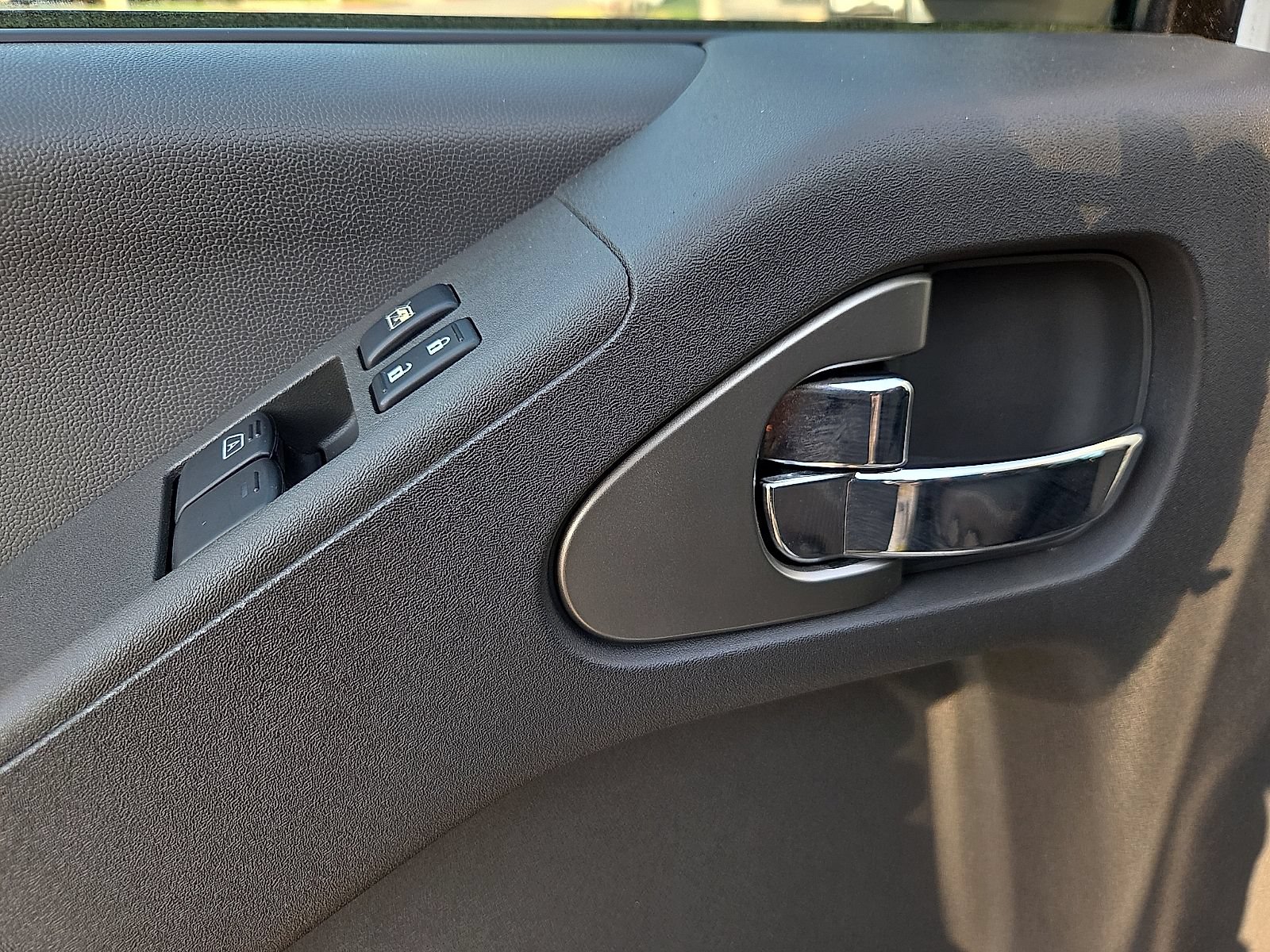 Used 2017 Nissan Frontier Desert Runner RWD image 13