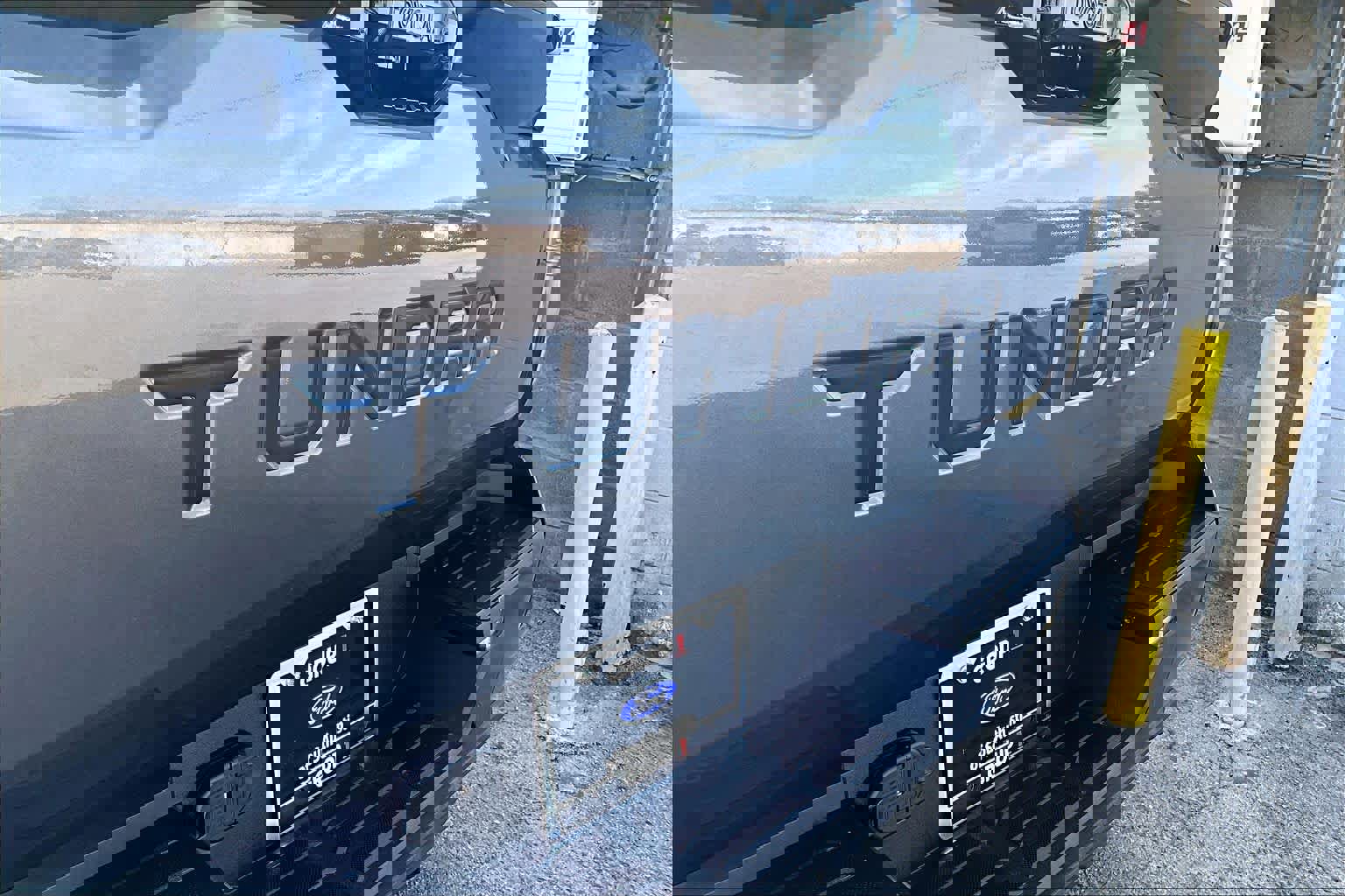 Used 2023 Toyota Tundra Platinum image 9