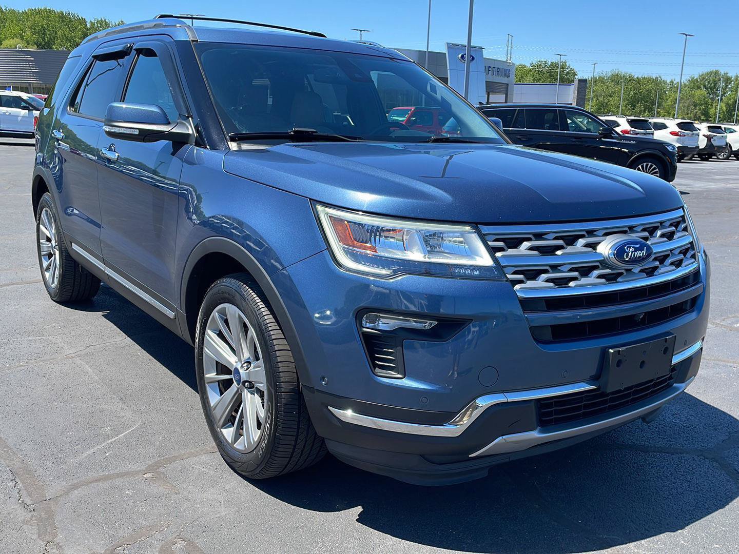 Certified 2018 Ford Explorer Limited w/ Equipment Group 301A AWD/4WD image 7