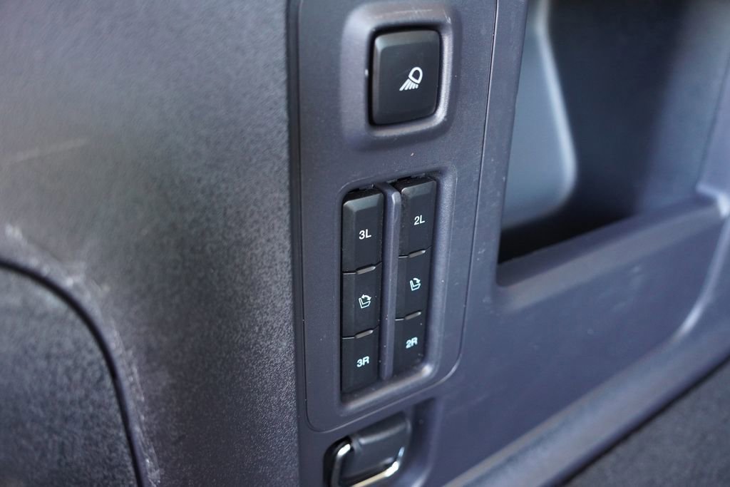 Certified 2025 Ford Expedition Max Platinum image 27