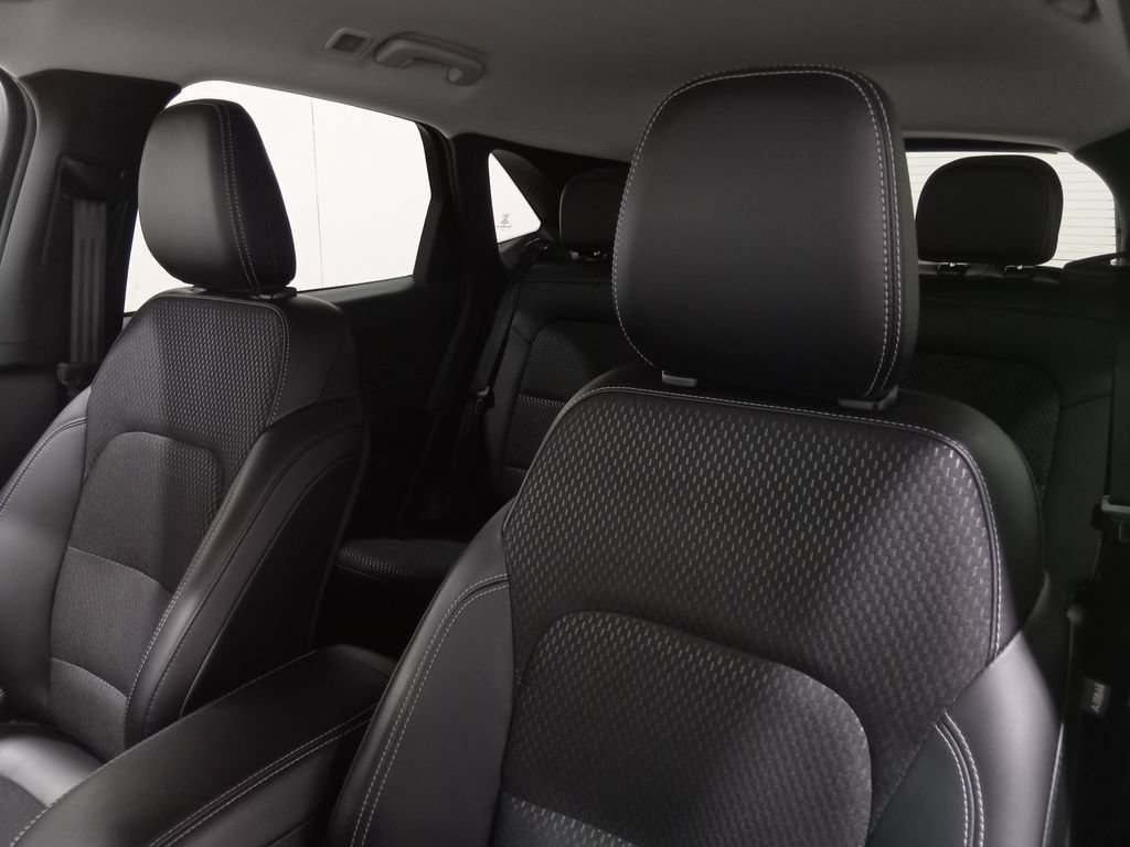 Certified 2026 Ford Escape SE FWD image 15