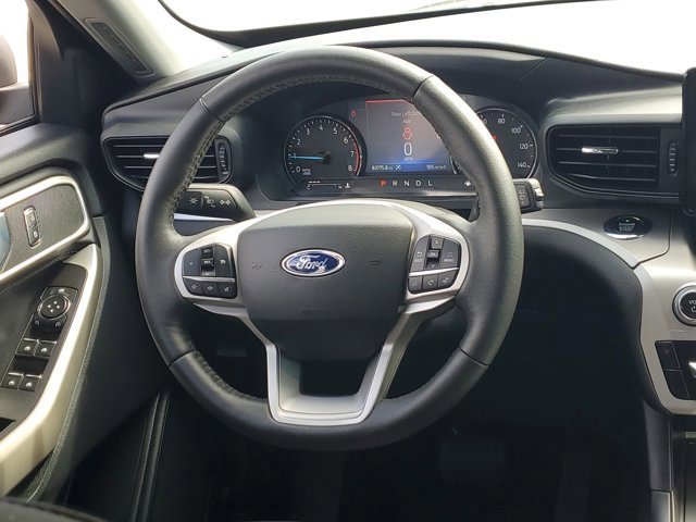 Certified 2021 Ford Explorer XLT image 20
