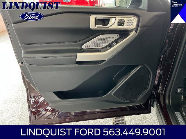Certified 2023 Ford Explorer Limited w/ Limited Technology Package AWD/4WD image 8