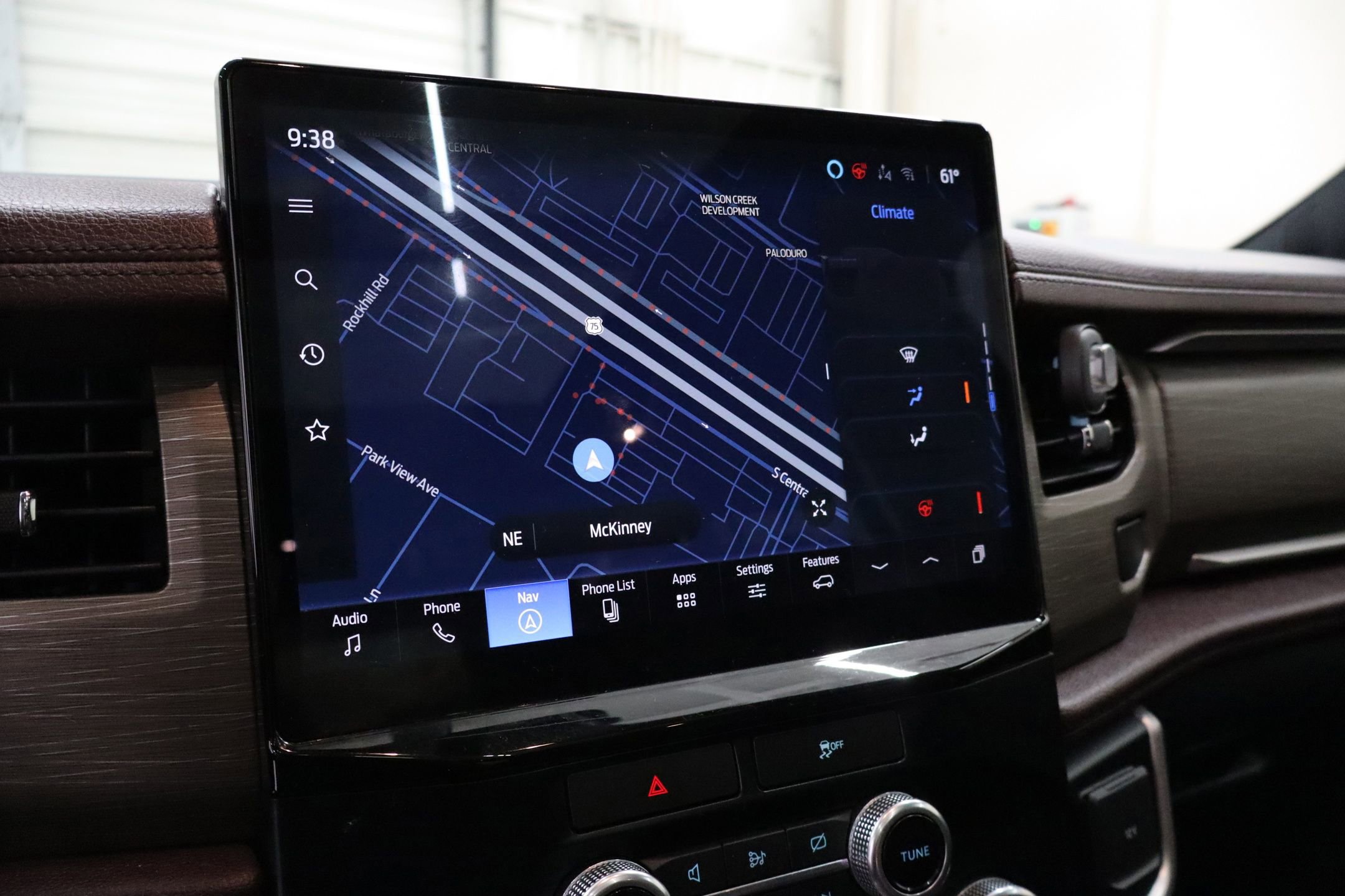 Certified 2022 Ford Expedition Limited image 19