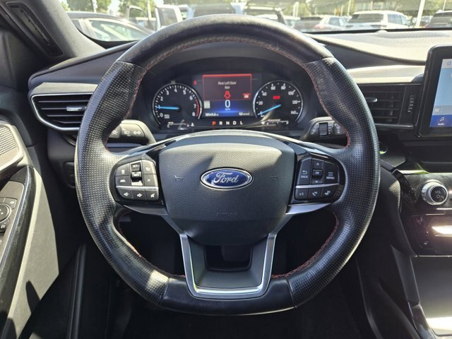 Certified 2022 Ford Explorer ST-Line w/ Class IV Trailer Tow Package AWD/4WD image 13
