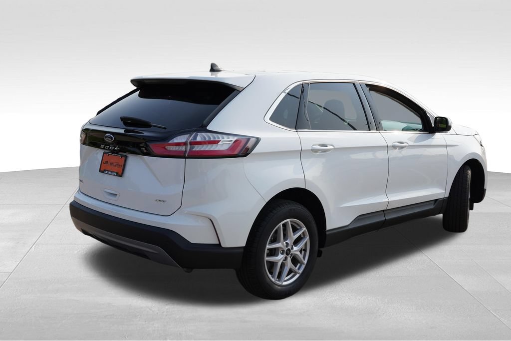 Certified 2024 Ford Edge SEL w/ Convenience Package AWD/4WD image 5