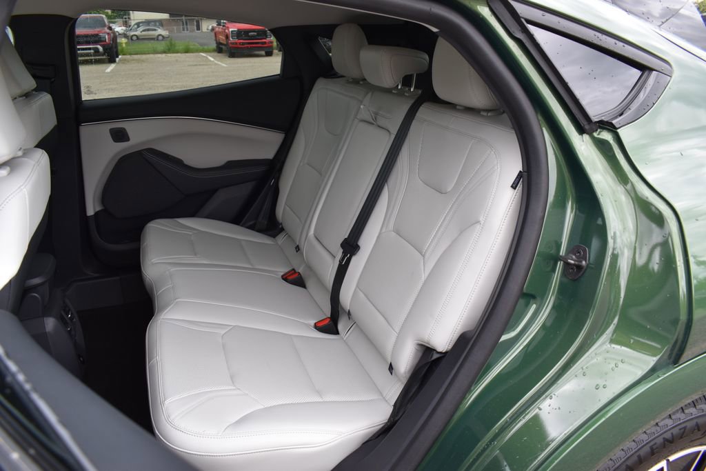 Certified 2025 Ford Mustang Mach-E Premium AWD/4WD image 8
