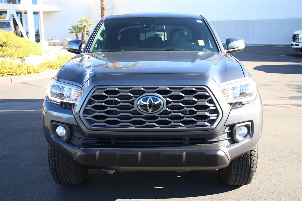 Used 2022 Toyota Tacoma TRD Off-Road image 13