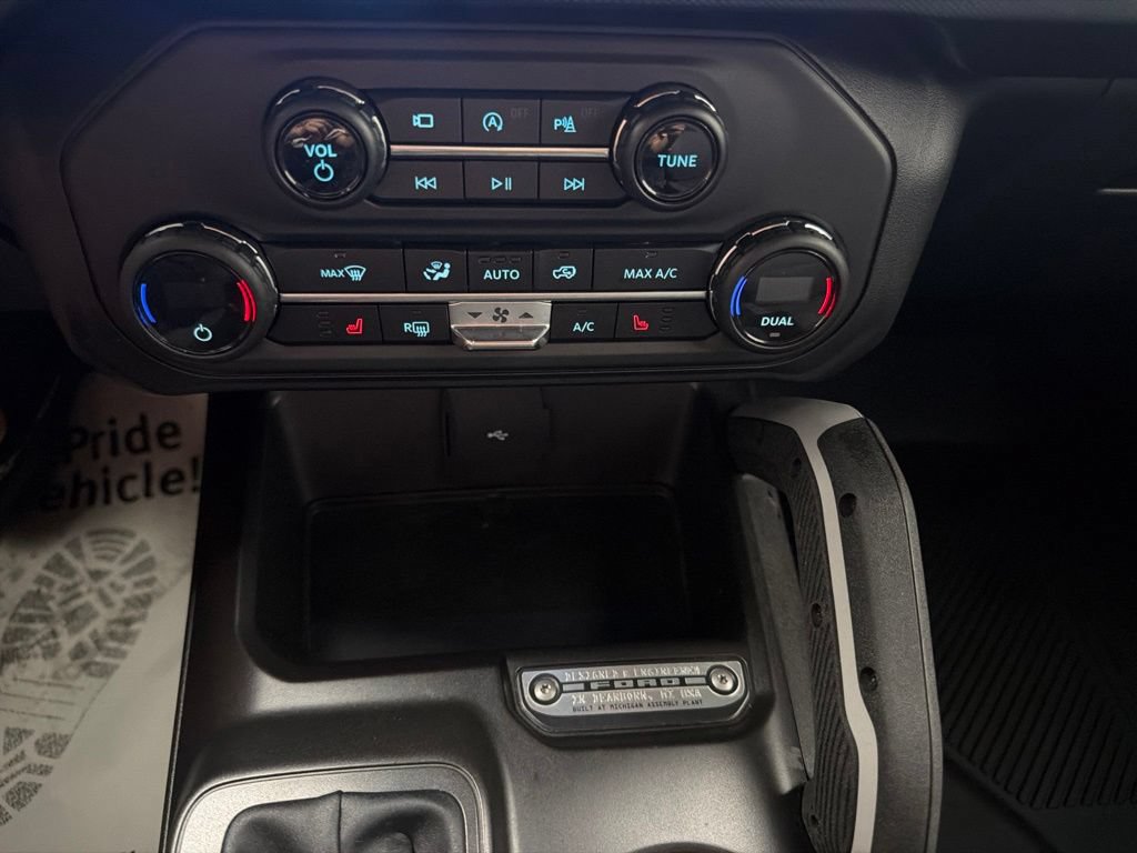 Certified 2023 Ford Bronco Outer Banks AWD/4WD image 32
