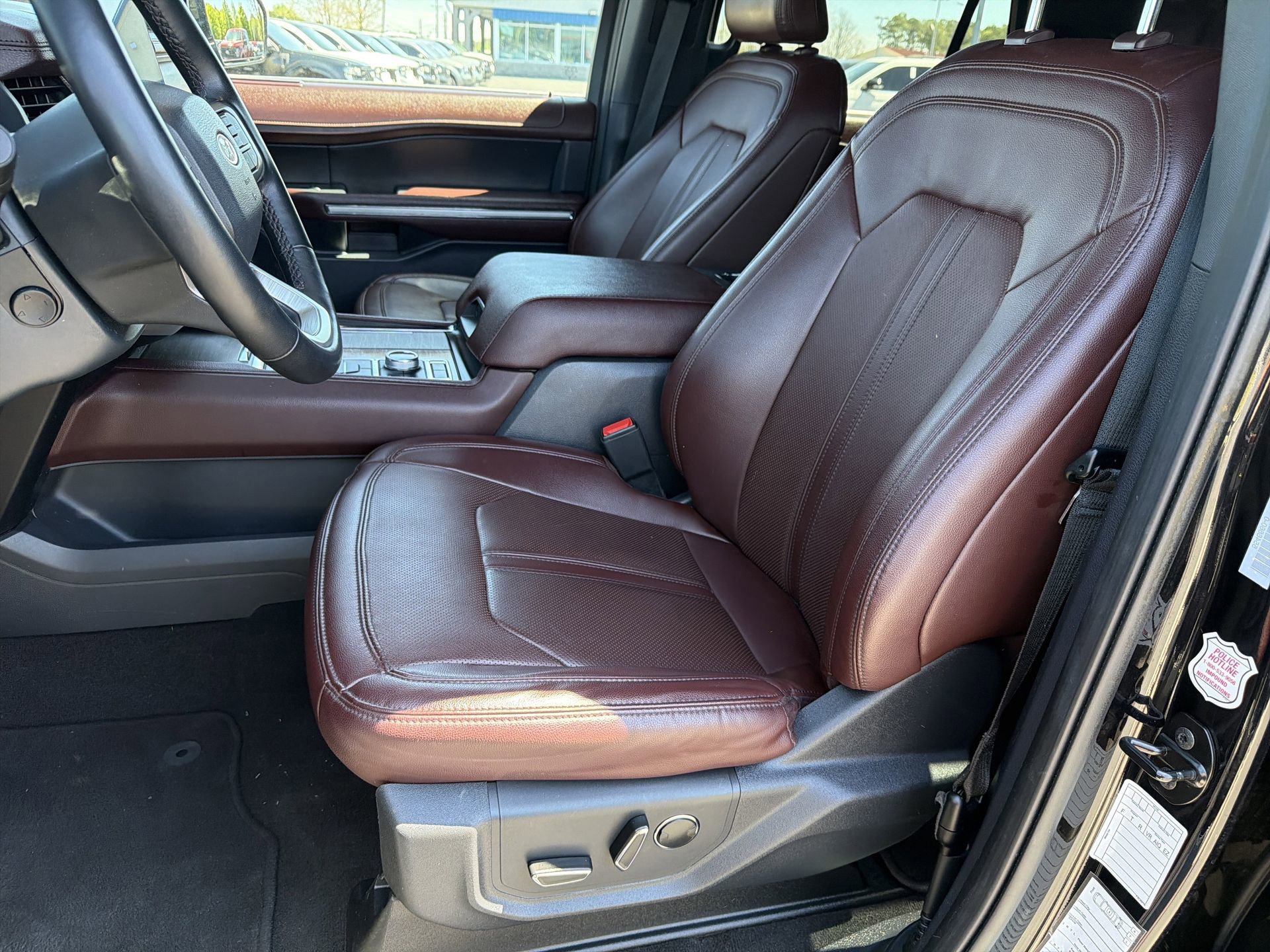 Certified 2024 Ford Expedition Max Limited AWD/4WD image 29