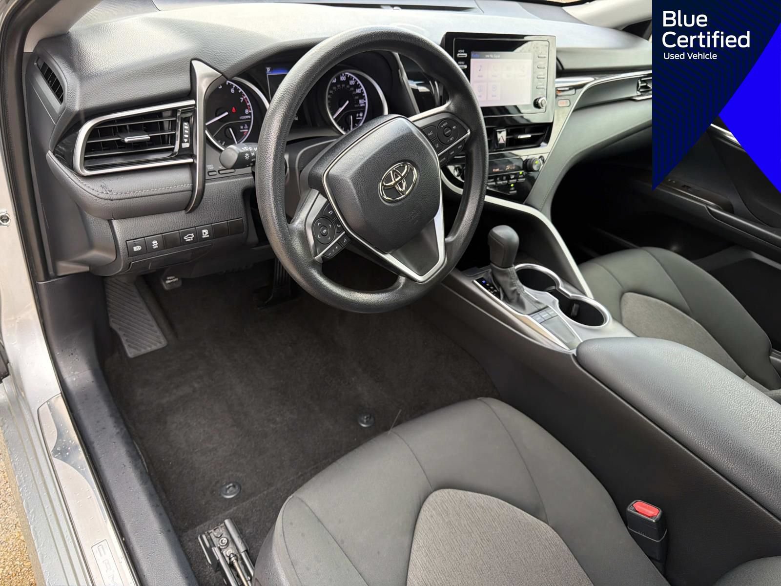 Used 2022 Toyota Camry LE FWD image 24