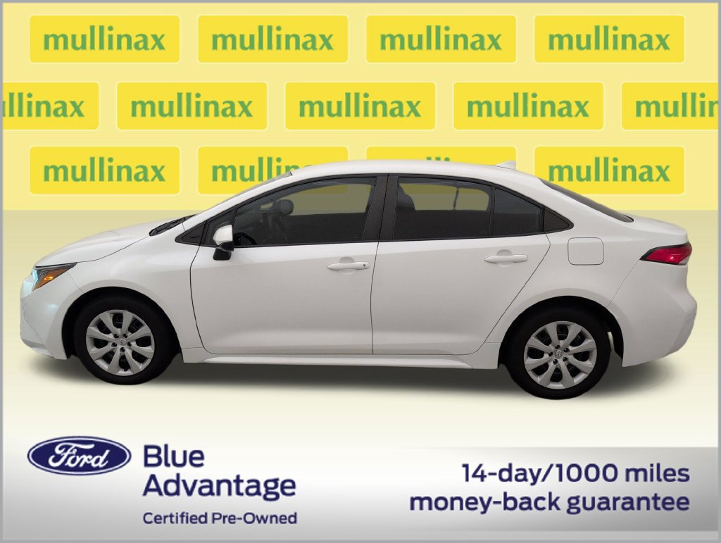 Used 2024 Toyota Corolla LE FWD image 10