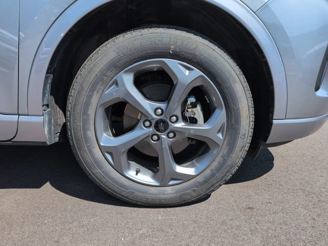 Certified 2024 Ford Escape ST-Line w/ Tech Pack #1 AWD/4WD image 13