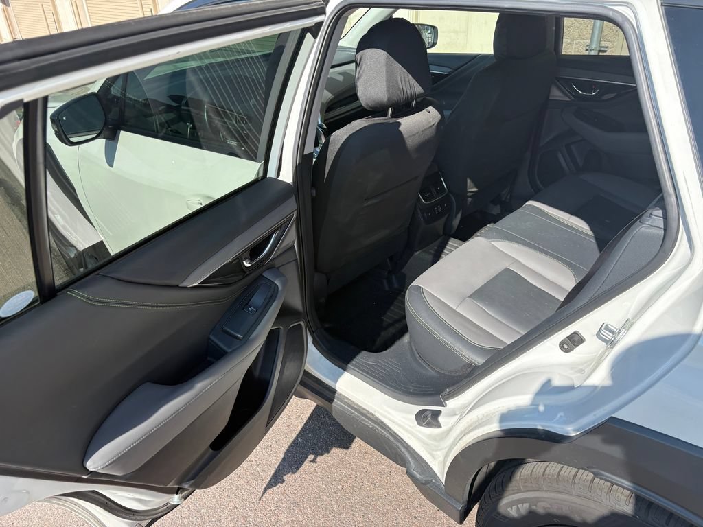 Used 2024 Subaru Outback Onyx Edition XT AWD/4WD image 24