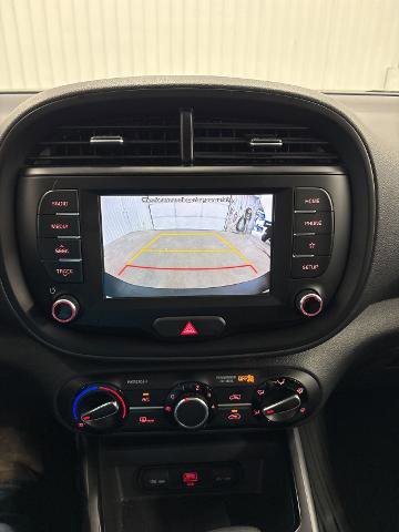 Used 2021 Kia Soul LX image 9