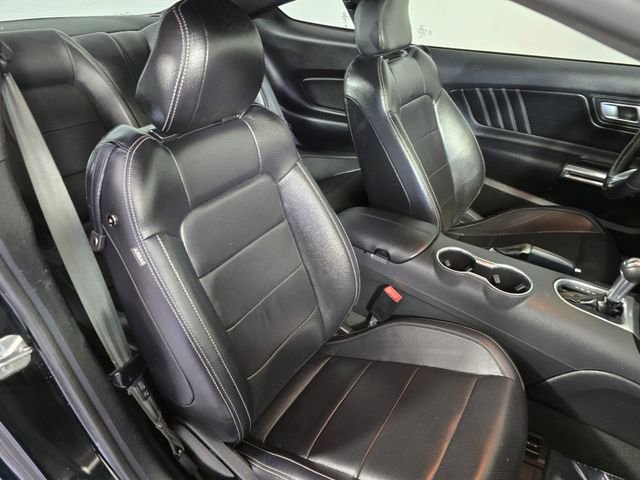 Certified 2022 Ford Mustang Premium RWD image 13