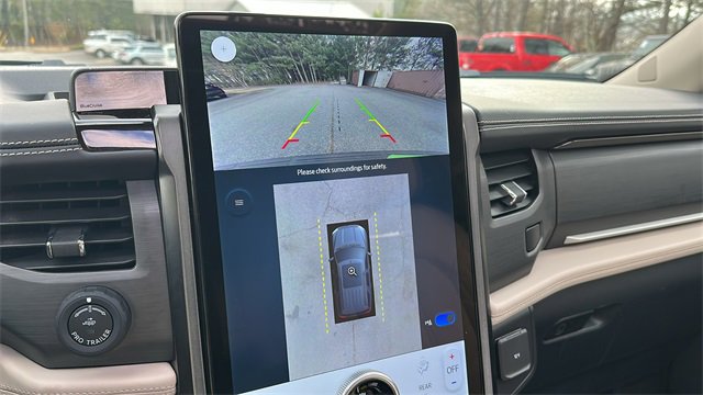 Certified 2022 Ford Expedition Max Platinum image 30