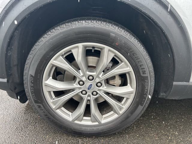 Certified 2023 Ford Explorer XLT w/ Equipment Group 202A image 10