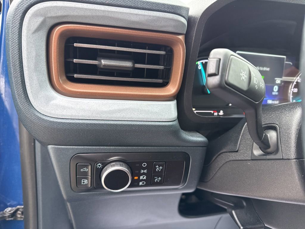 Certified 2024 Ford Maverick Lariat image 17