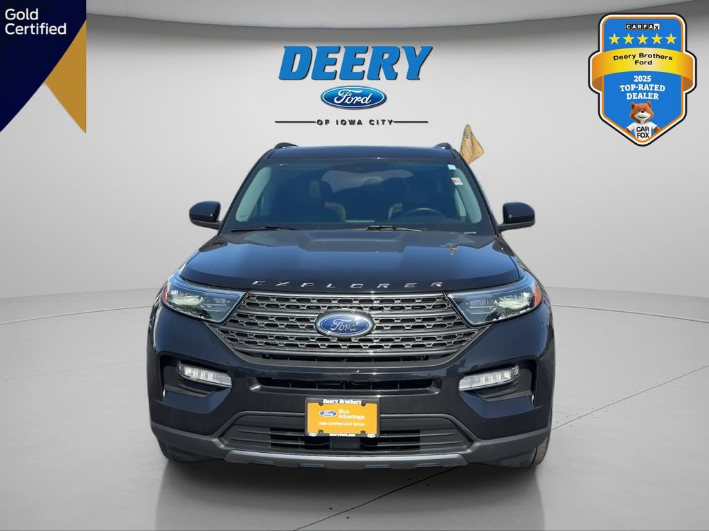 Certified 2024 Ford Explorer XLT w/ Equipment Group 202A AWD/4WD image 3