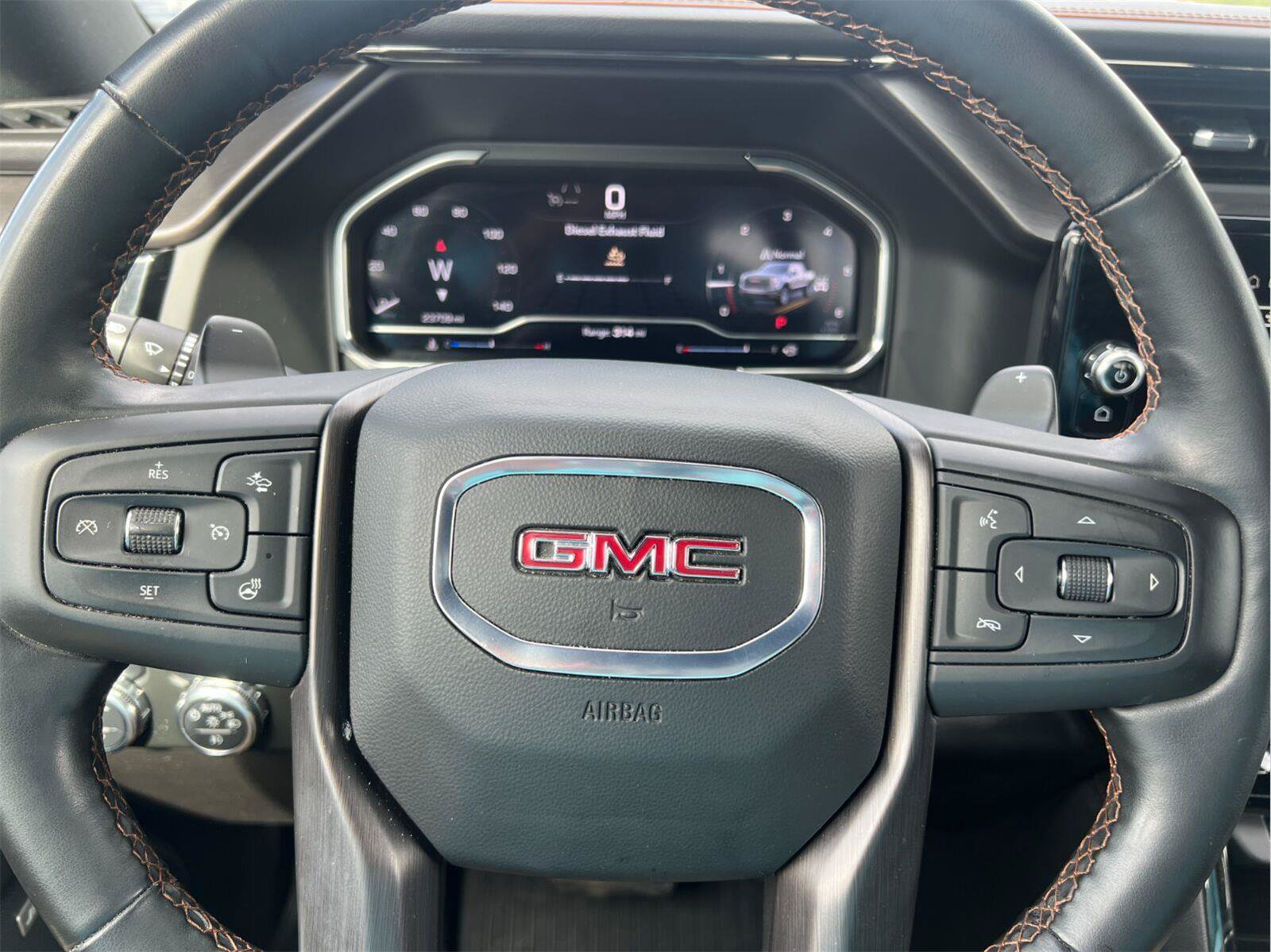 Used 2024 GMC Sierra 1500 AT4 w/ Technology Package AWD/4WD image 55