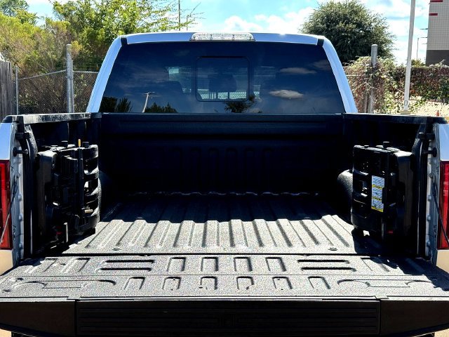 Certified 2019 Ford F150 Raptor w/ Equipment Group 802A Luxury AWD/4WD image 8