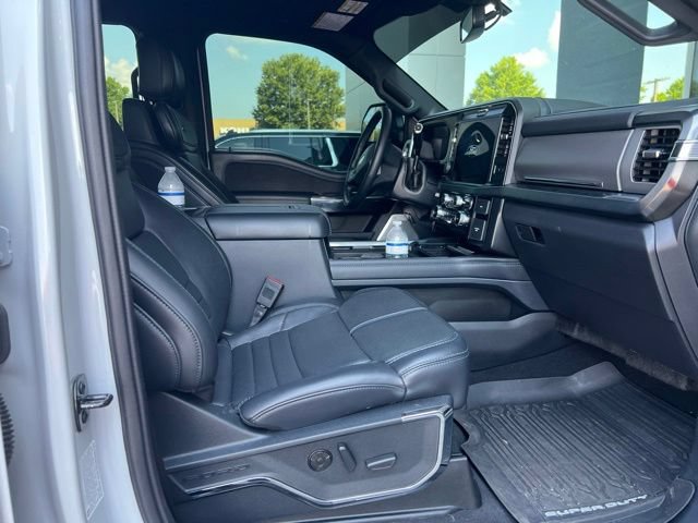 Certified 2025 Ford F350 Platinum AWD/4WD image 8