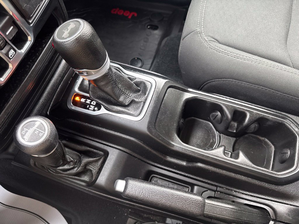 Used 2020 Jeep Wrangler Unlimited Sport AWD/4WD image 24
