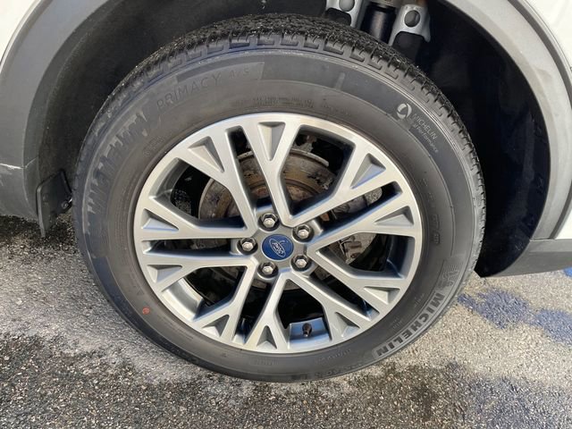 Certified 2021 Ford Escape SEL image 18