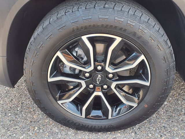 Used 2024 Chevrolet TrailBlazer ACTIV w/ Convenience Package AWD/4WD image 27