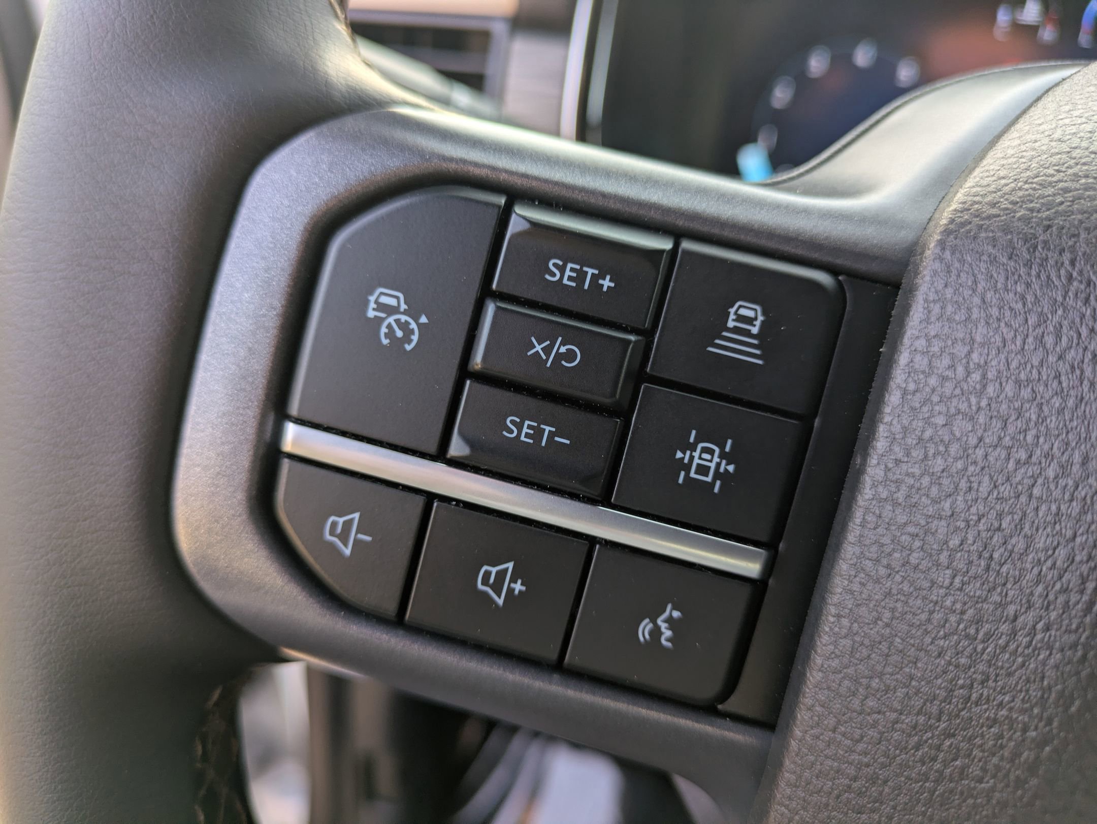 Certified 2025 Ford F150 Lariat w/ Equipment Group 501A Mid image 17