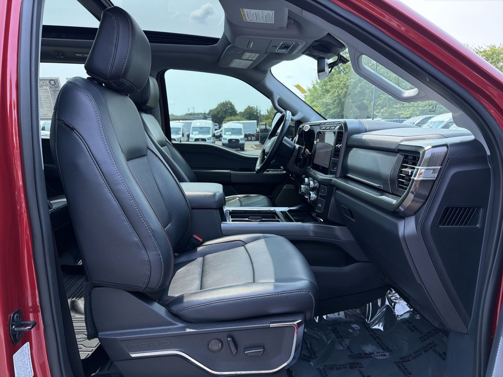 Certified 2024 Ford F350 Lariat w/ Chrome Package AWD/4WD image 26
