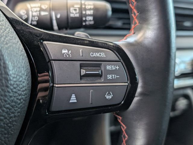 Used 2025 Honda Pilot TrailSport image 22