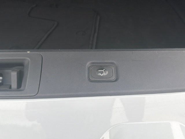 Certified 2025 Ford Expedition Max Active RWD image 21