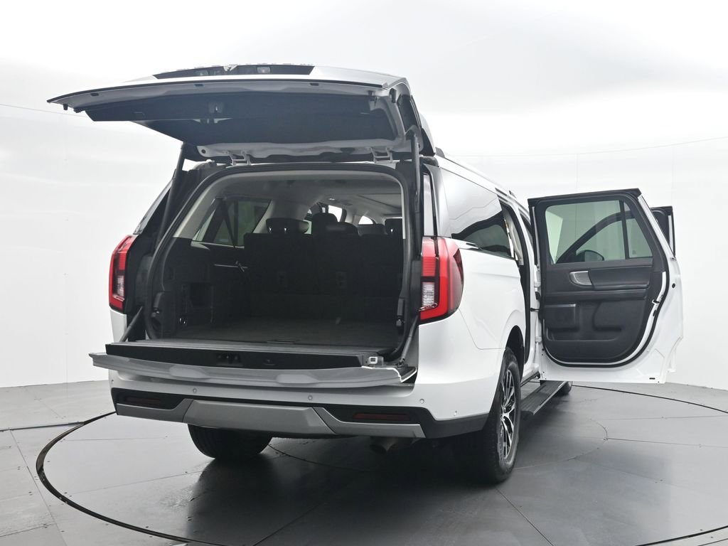 Certified 2025 Ford Expedition Max Platinum AWD/4WD image 34