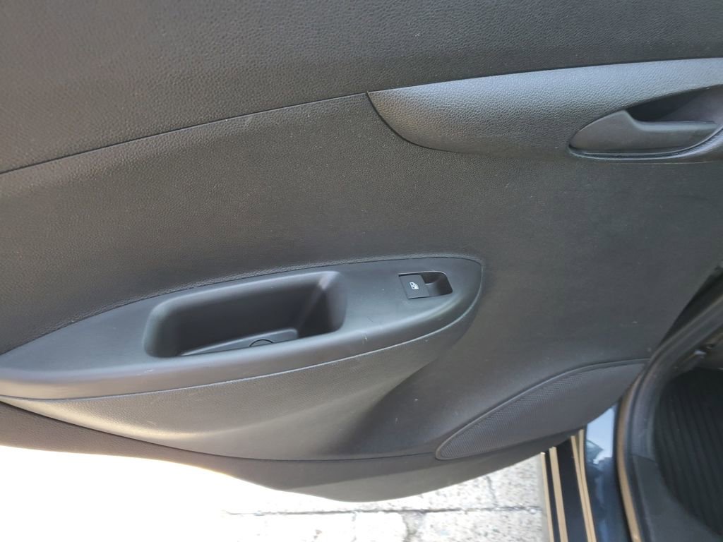 Used 2019 Chevrolet Spark LT image 12